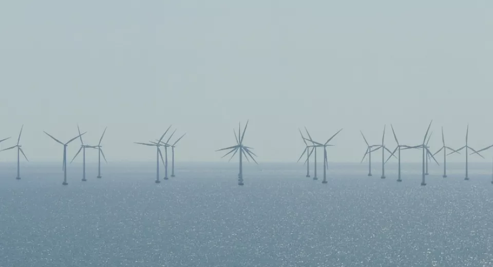 windturbines zee mistig
