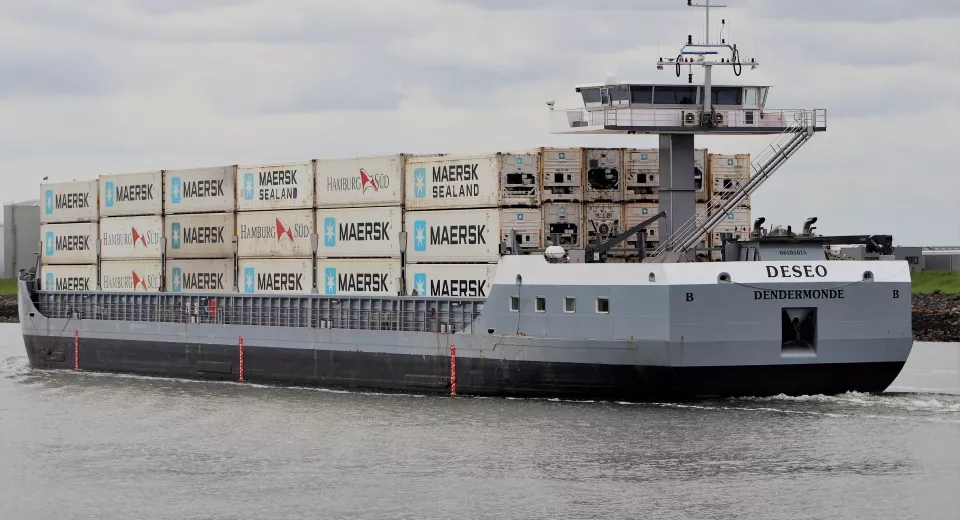 boot met containers
